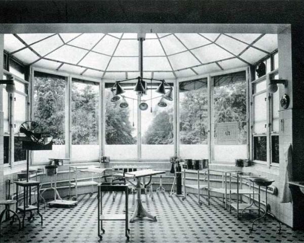Leikkaussali 1930